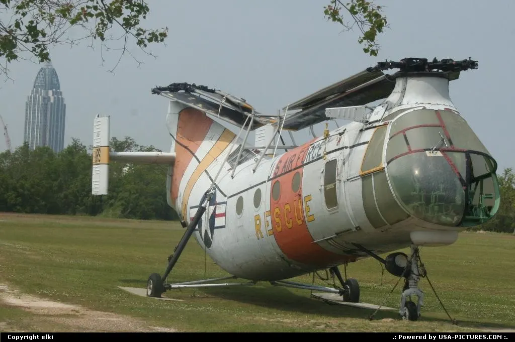 H-21 Shawnee / HRP Rescuer / Flying Banana