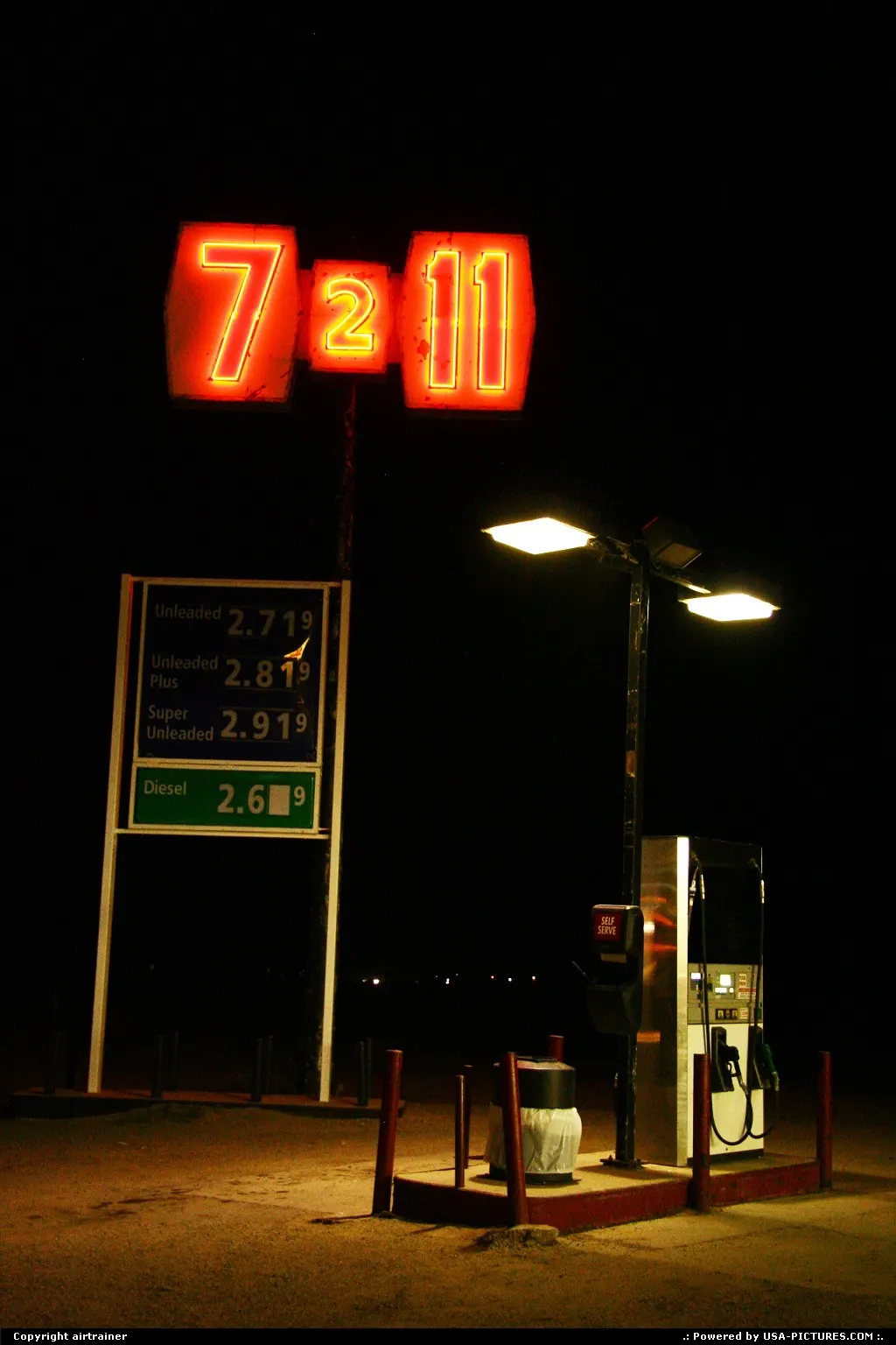 Gas station at Kayenta.