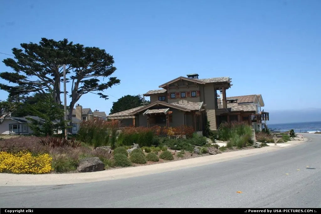 lovely wooden house along the pacific coast, at pacific grove
