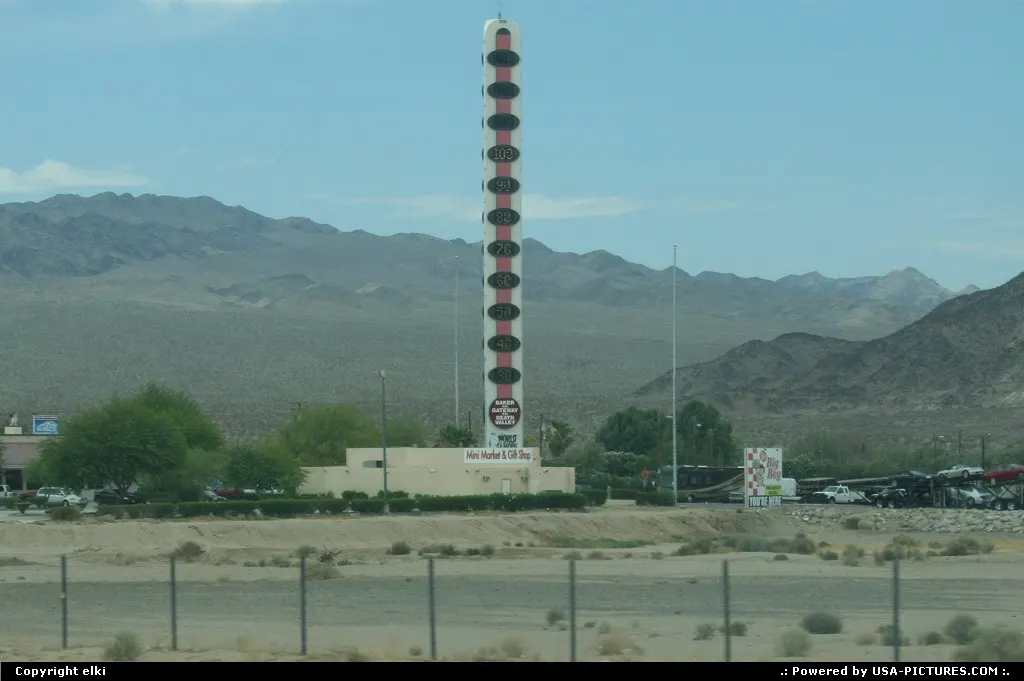 The tallest thermometer in the world ????baker california