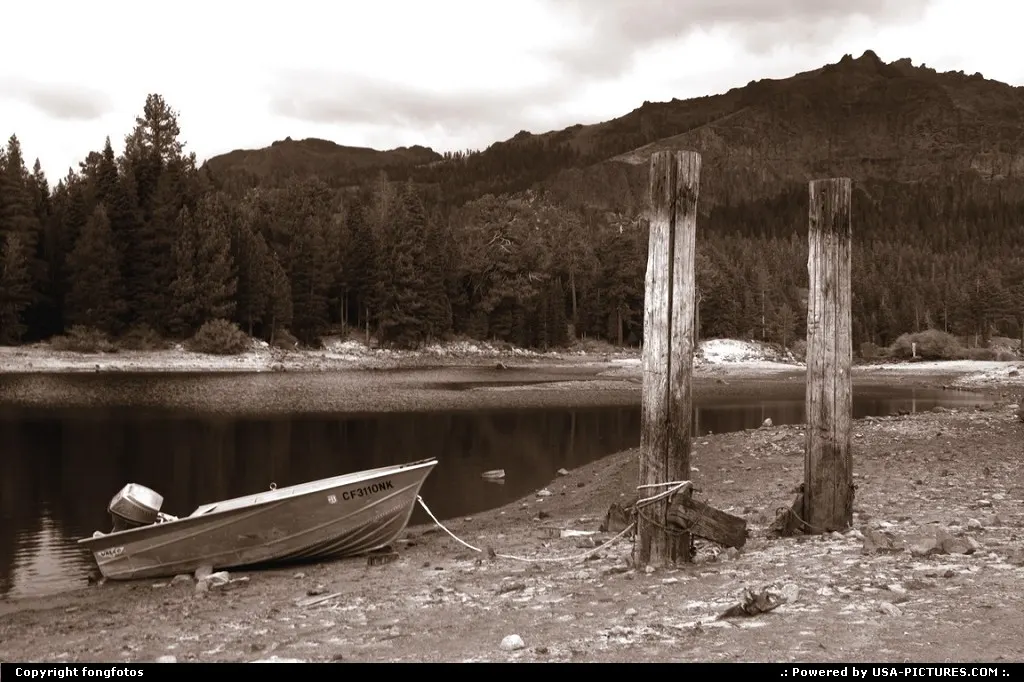 Silver Lake - Along Hwy 88 between Hope Valley and Jackson