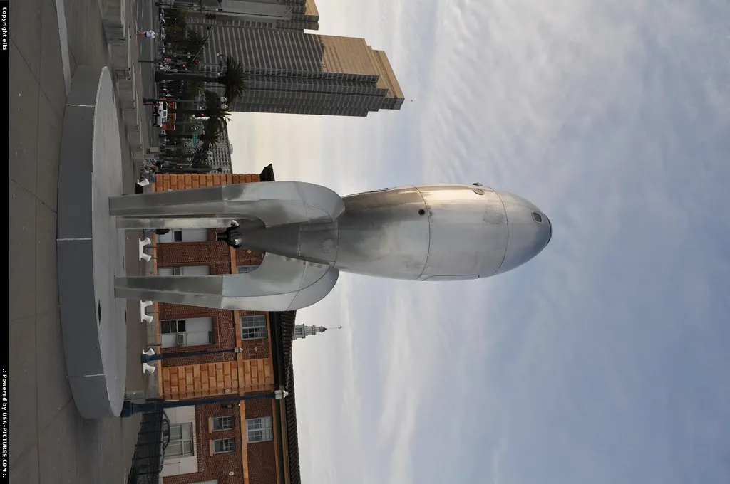 rocket ship, embarcadero, san francisco