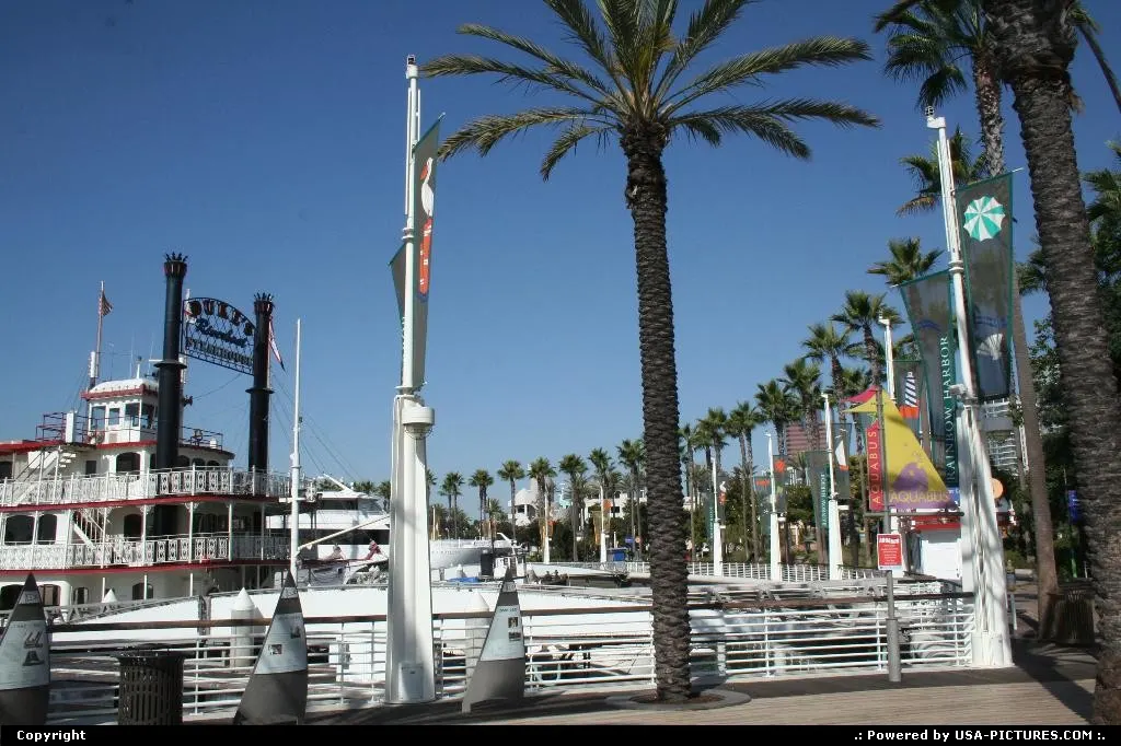 Raimbow harbor in Long Beach, a place rich in history.
