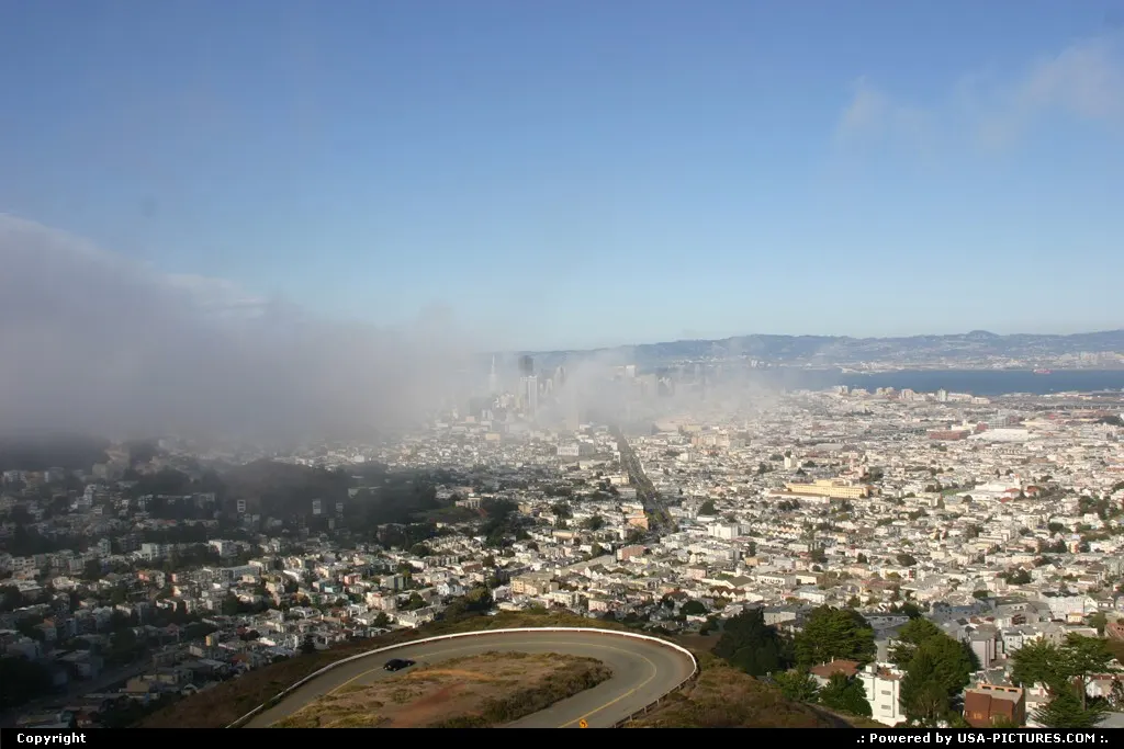 City from twin peak