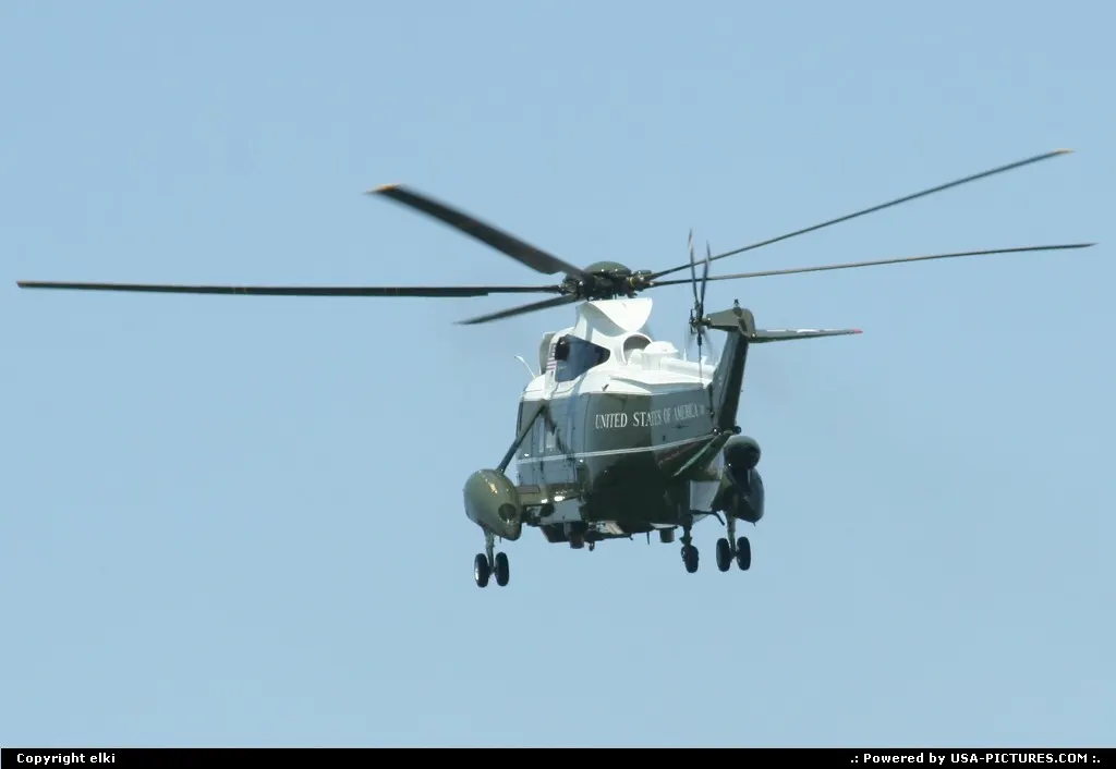 Georges W bush washington helicopter. He was arriving at the white house.