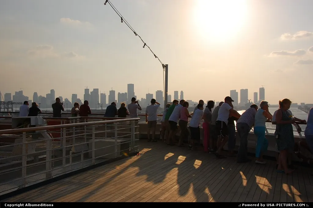 Departure from Miami for a Caribbean cruise!