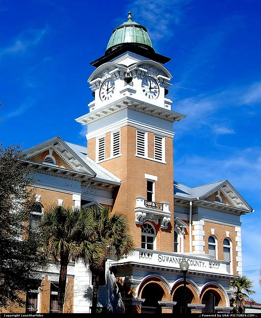 Live Oak, FL - Suwannee County Courthouse