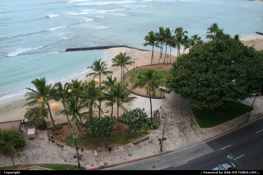 Waikiki Beach