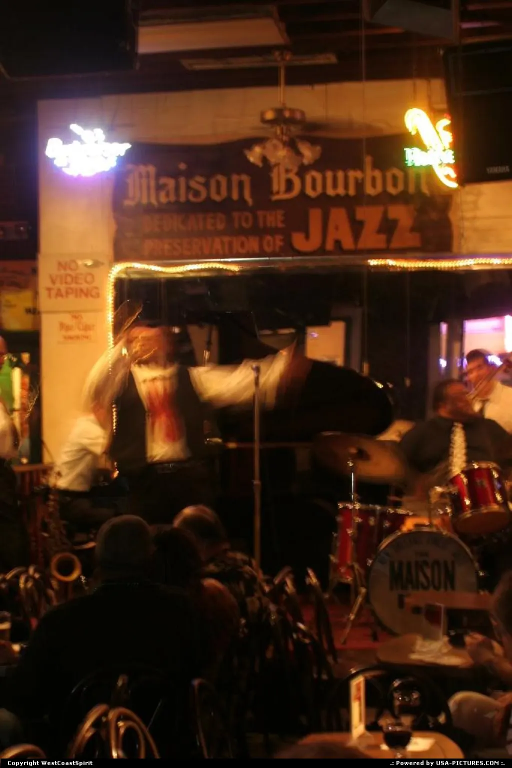 Dwayne Burns and his New Orleans Band, performing really nice live Jazz at Maison Bourb...