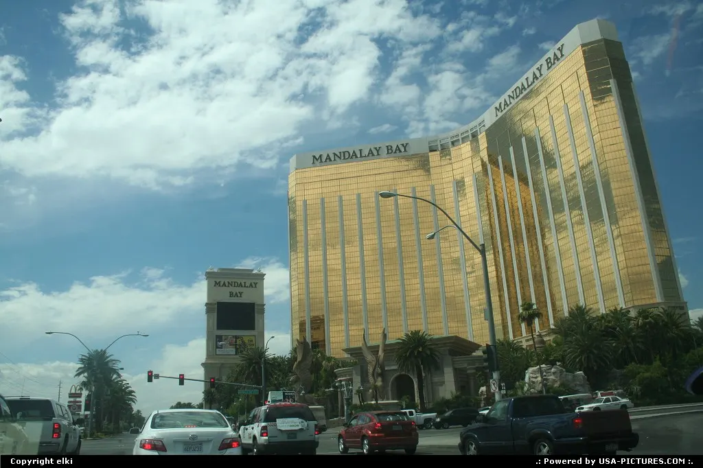 manadalay bay hotel casino las vegas