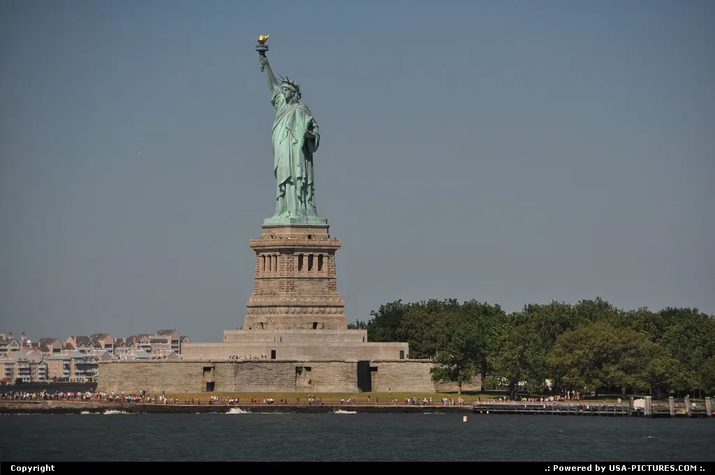 Lady Liberty seen from the ferry, en route to Staten Island http://en.wikipedia.org/wik...