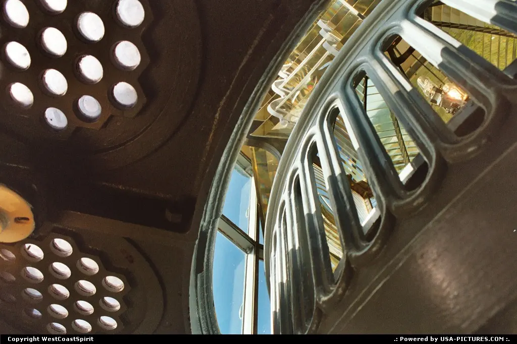 Heceta lighthouse: details of the lens from the staircase