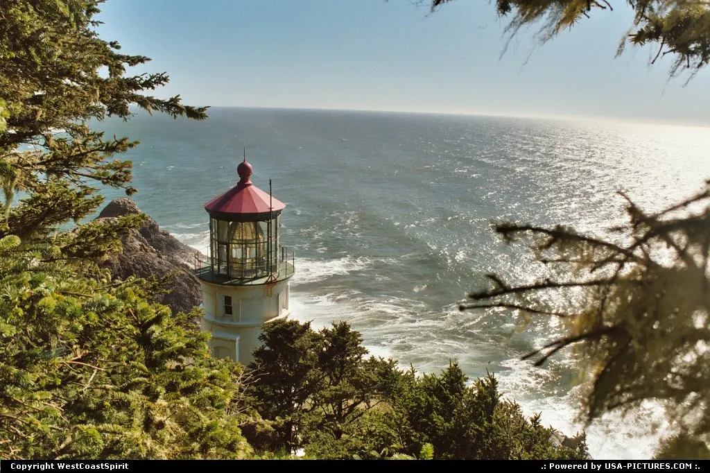 Eceta lighthouse from above during our coastal trip from Washington state to Califnornia