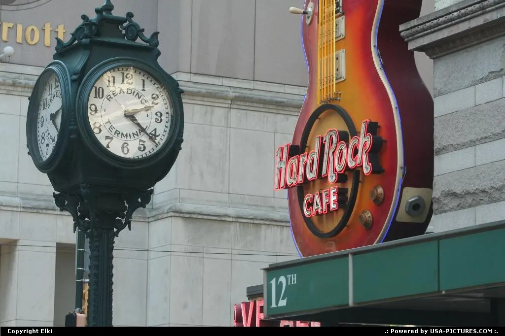 Downtown details. Famous restaurant!