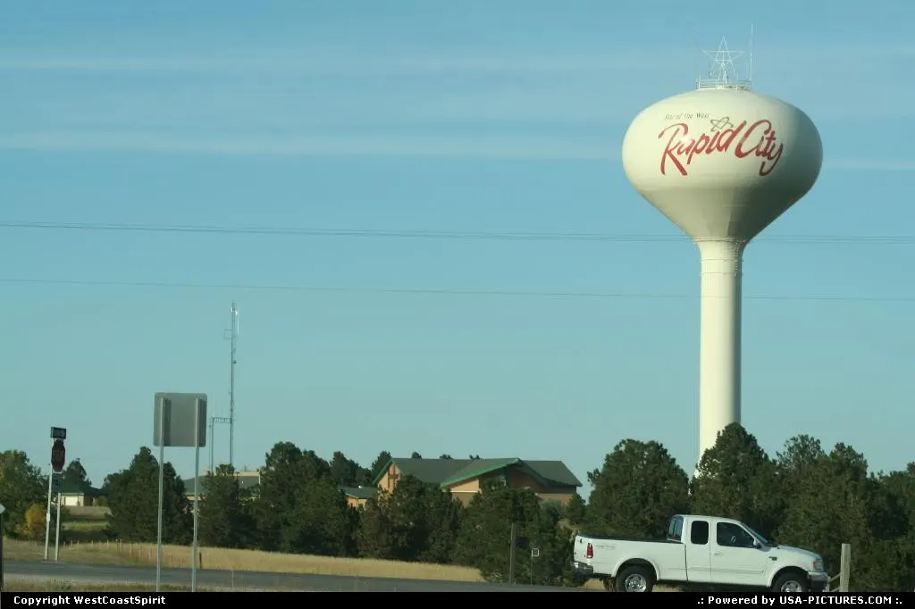 Rapid City' water tank, on the road to Mount Rushmore
