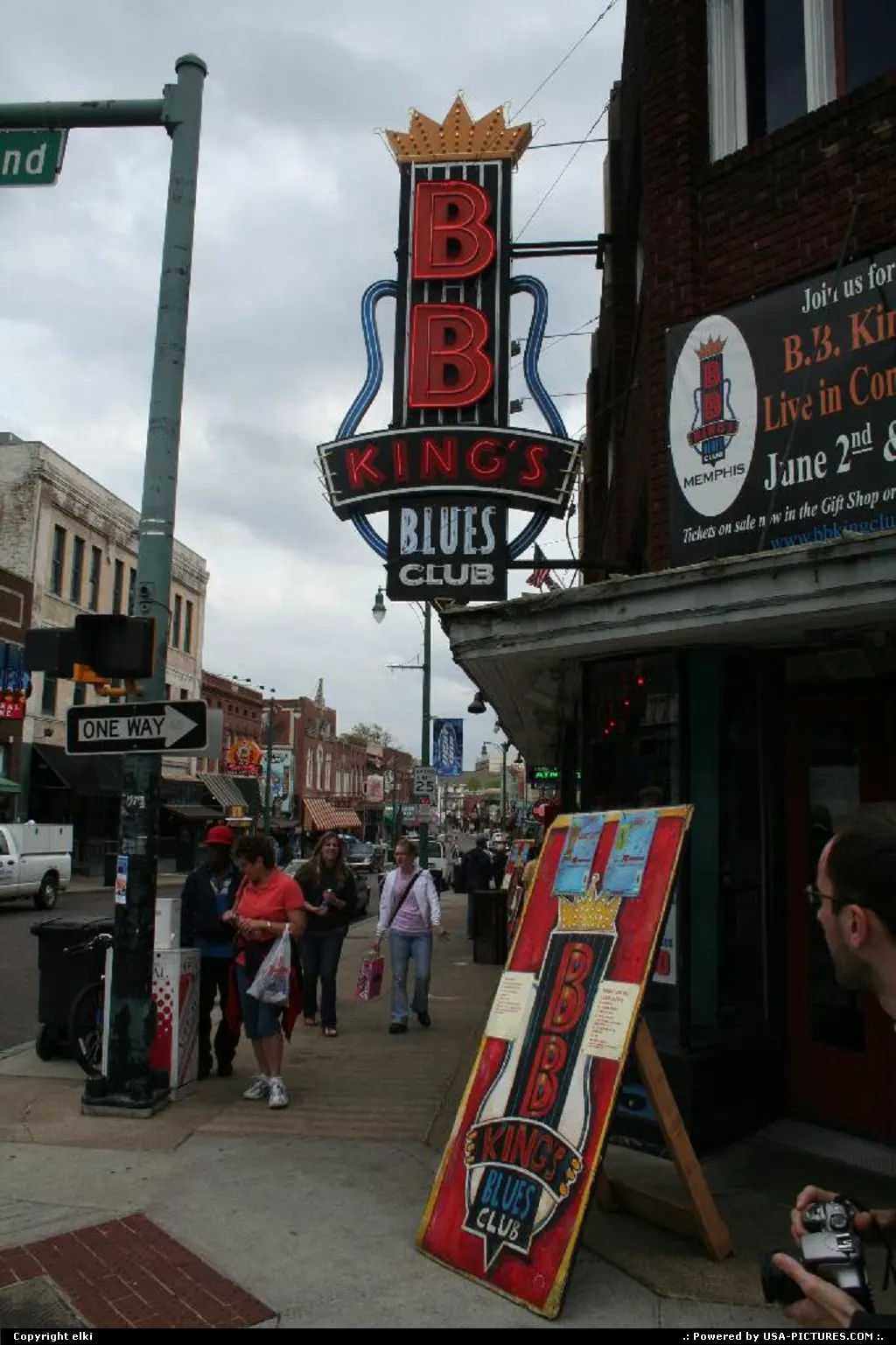 Beale street at memphis.