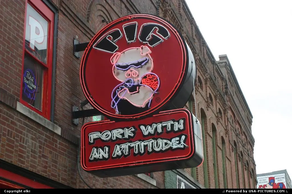 bar sign in beale street memphis