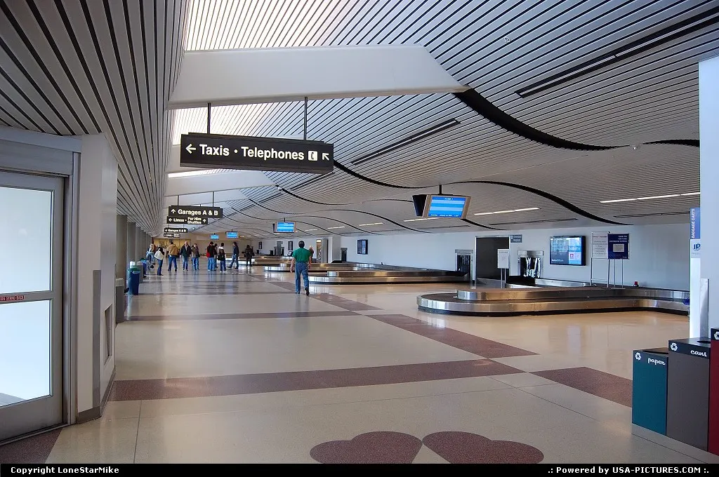 DAL - Dallas Love Field Baggage Claim. Love Field is the home of Southwest Airlines.