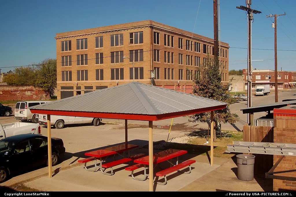 Downtown Taylor, TX from Amtrak's Texas Eagle