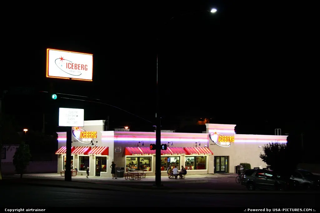 Iceberg drive-in in St George