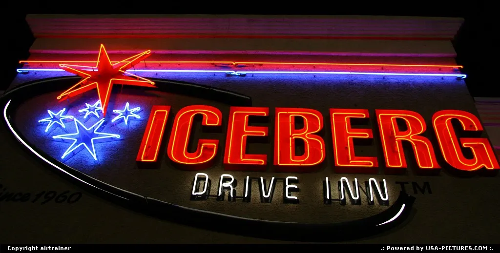 Iceberg drive inn (another neon sign for Raphaël !)