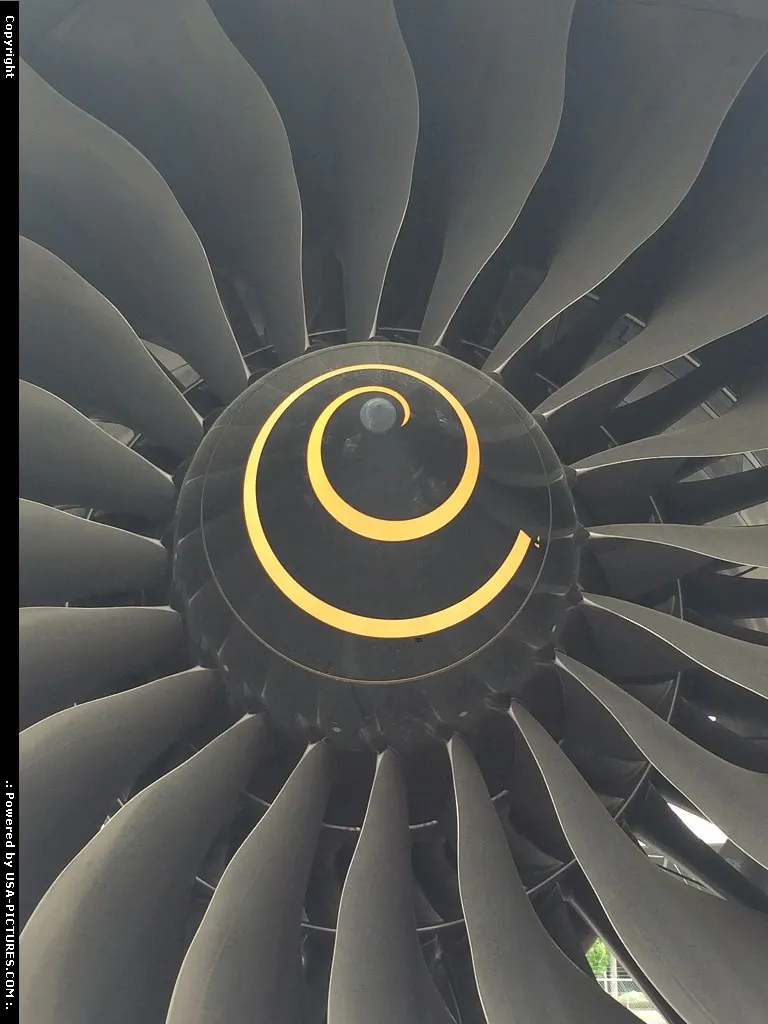 Dreamliner Boeing 787 fan engine