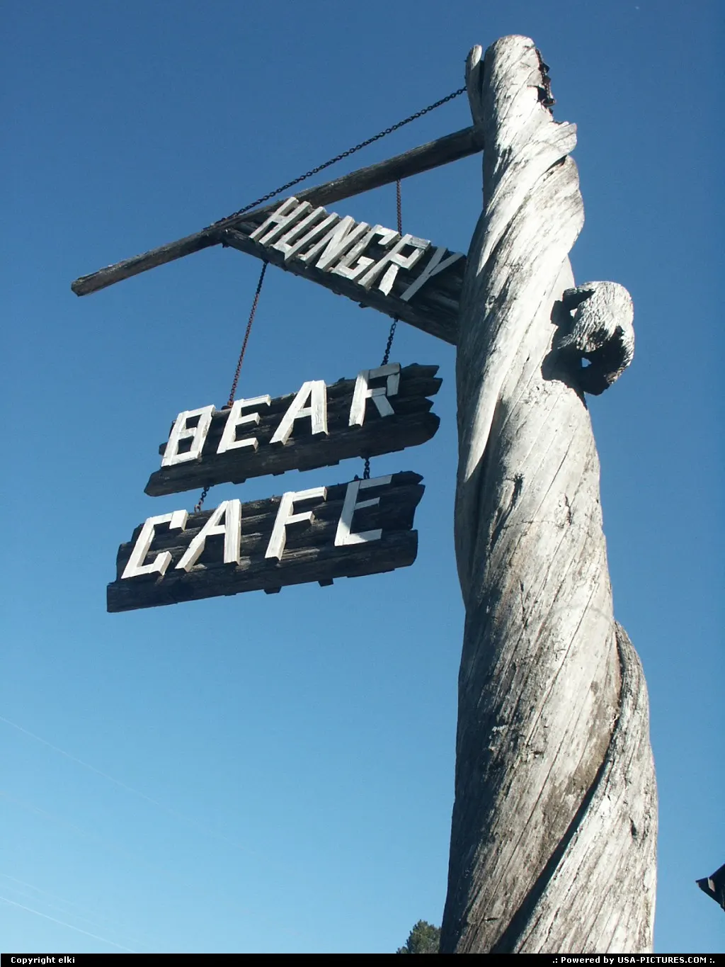 The very distinctive sign at the Hungry Bear Café
