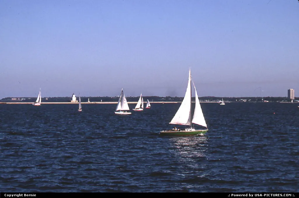sailing on Michigan Lake