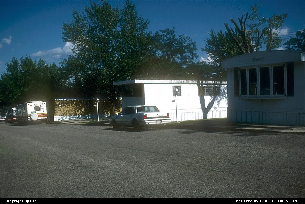 Driving through Oshkosh's mobile home city.