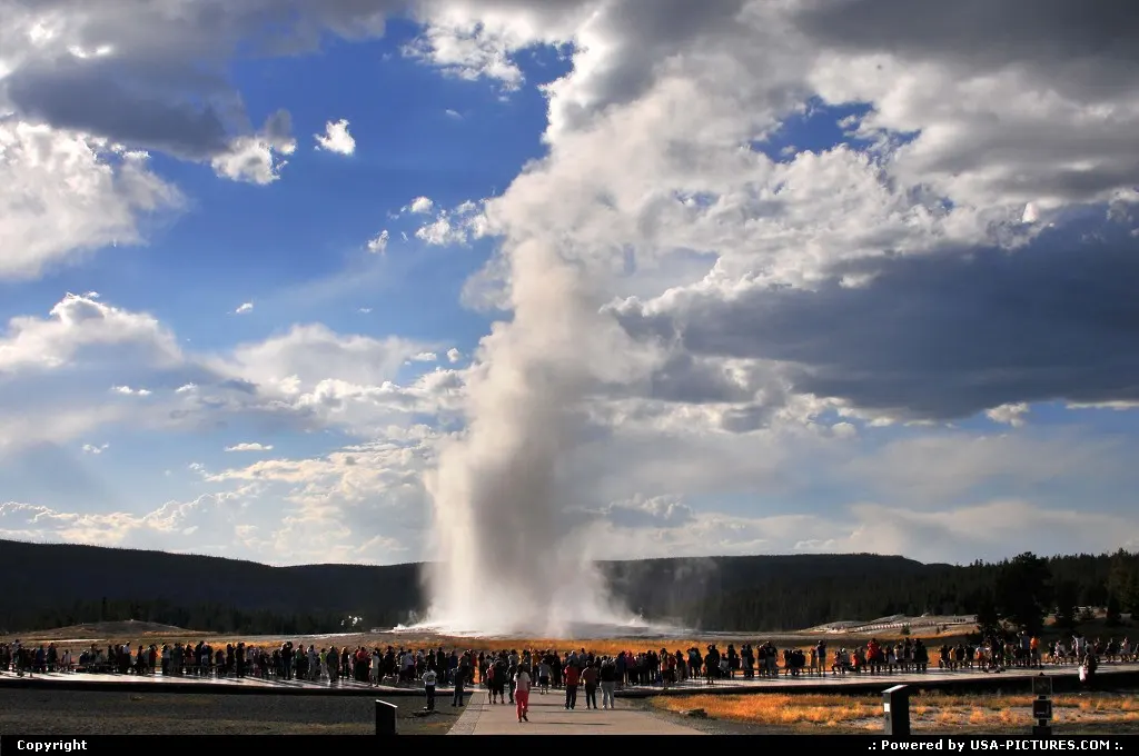 YELLOWSTONE WYOMING